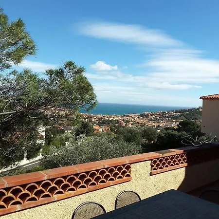 5 Pieces 8 Couchages Sur Bn000-a03 Banyuls-sur-Mer