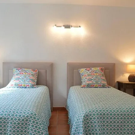 5 Pieces 8 Couchages Sur Bn000-a03 Vila *