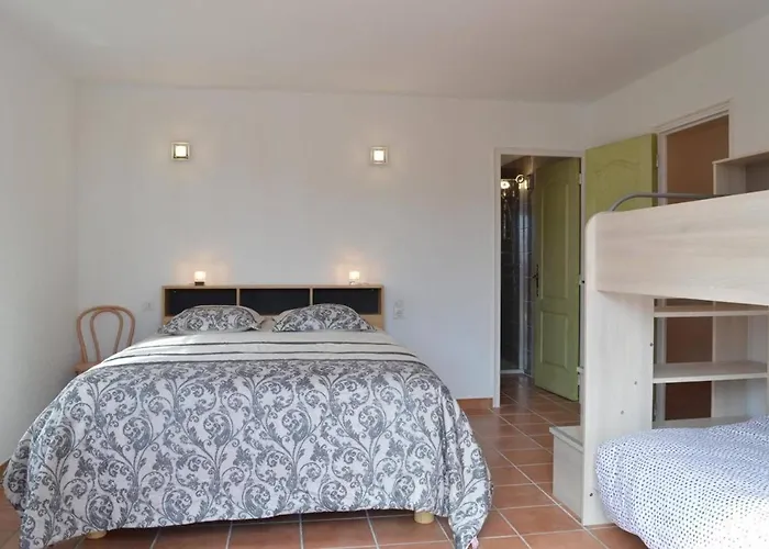 5 Pieces 8 Couchages Sur Bn000-a03 Villa Banyuls-sur-Mer