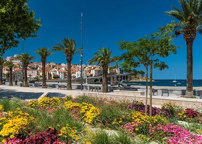 5 Pieces 8 Couchages Sur Bn000-a03 Banyuls-sur-Mer